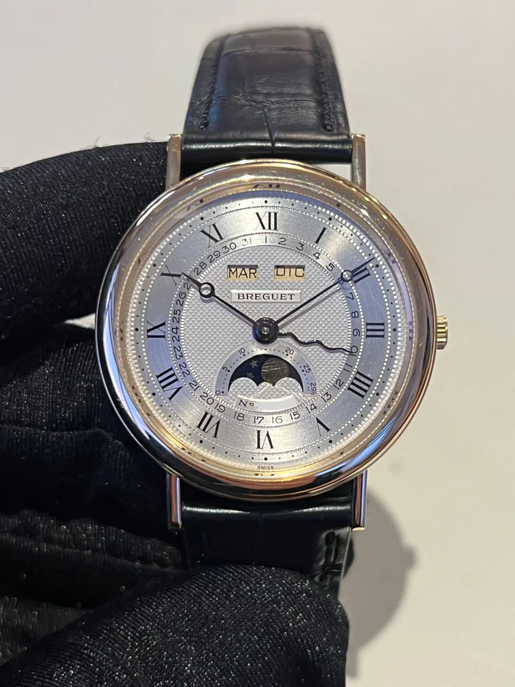 Breguet Classique Triple Calendar Moon Phase 3040 Italian Calendar